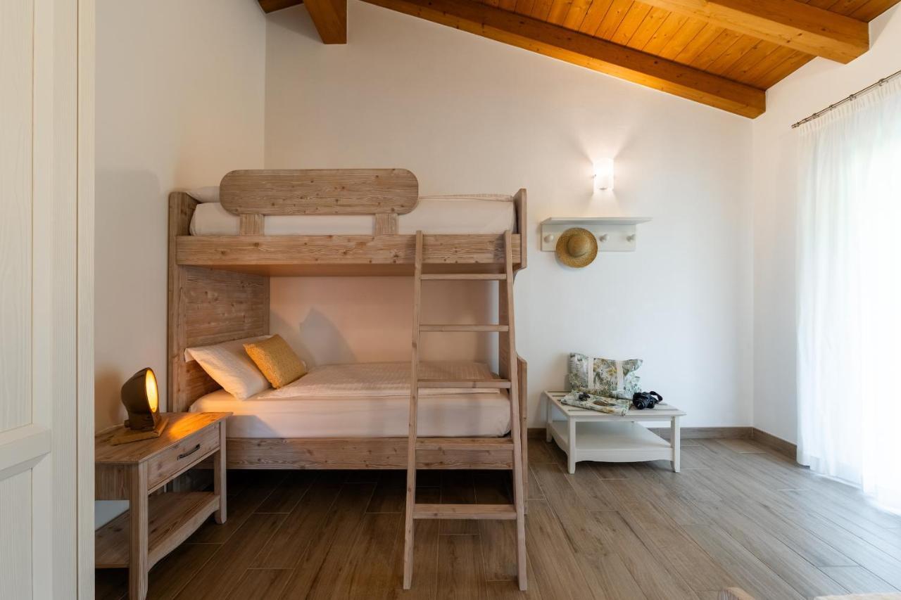 Mos Country House Tremosine Экстерьер фото