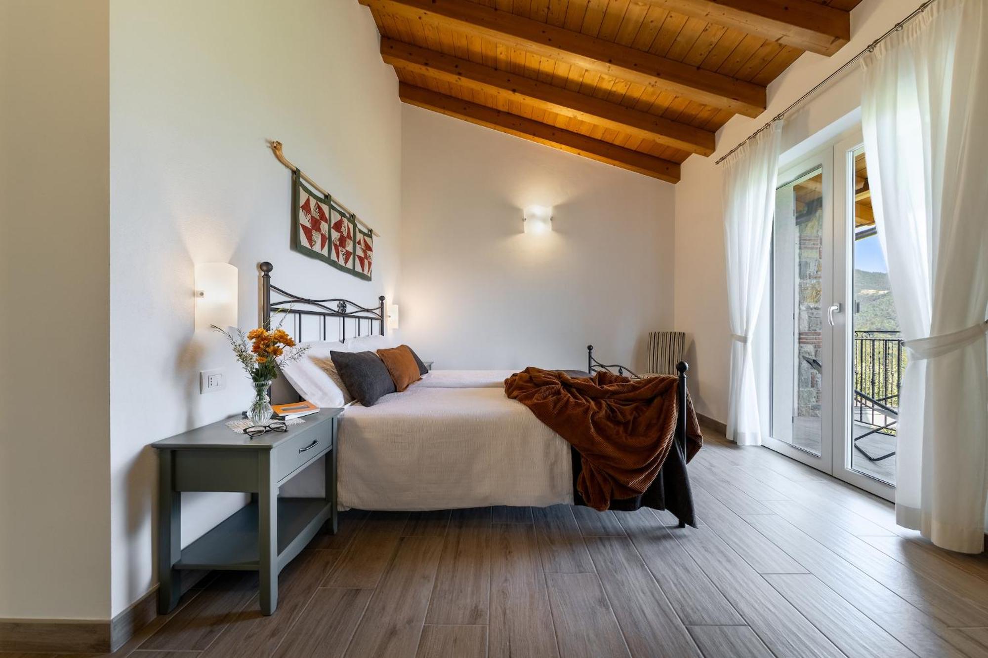 Mos Country House Tremosine Экстерьер фото